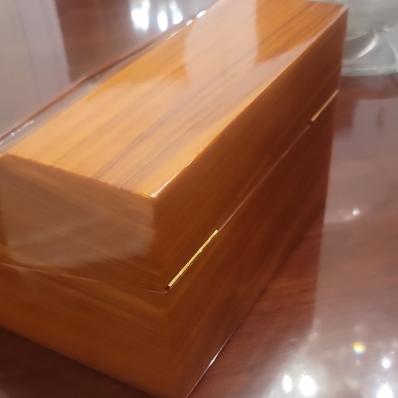 Wooden Watch Box with Glass Top - Picture 6 of 7